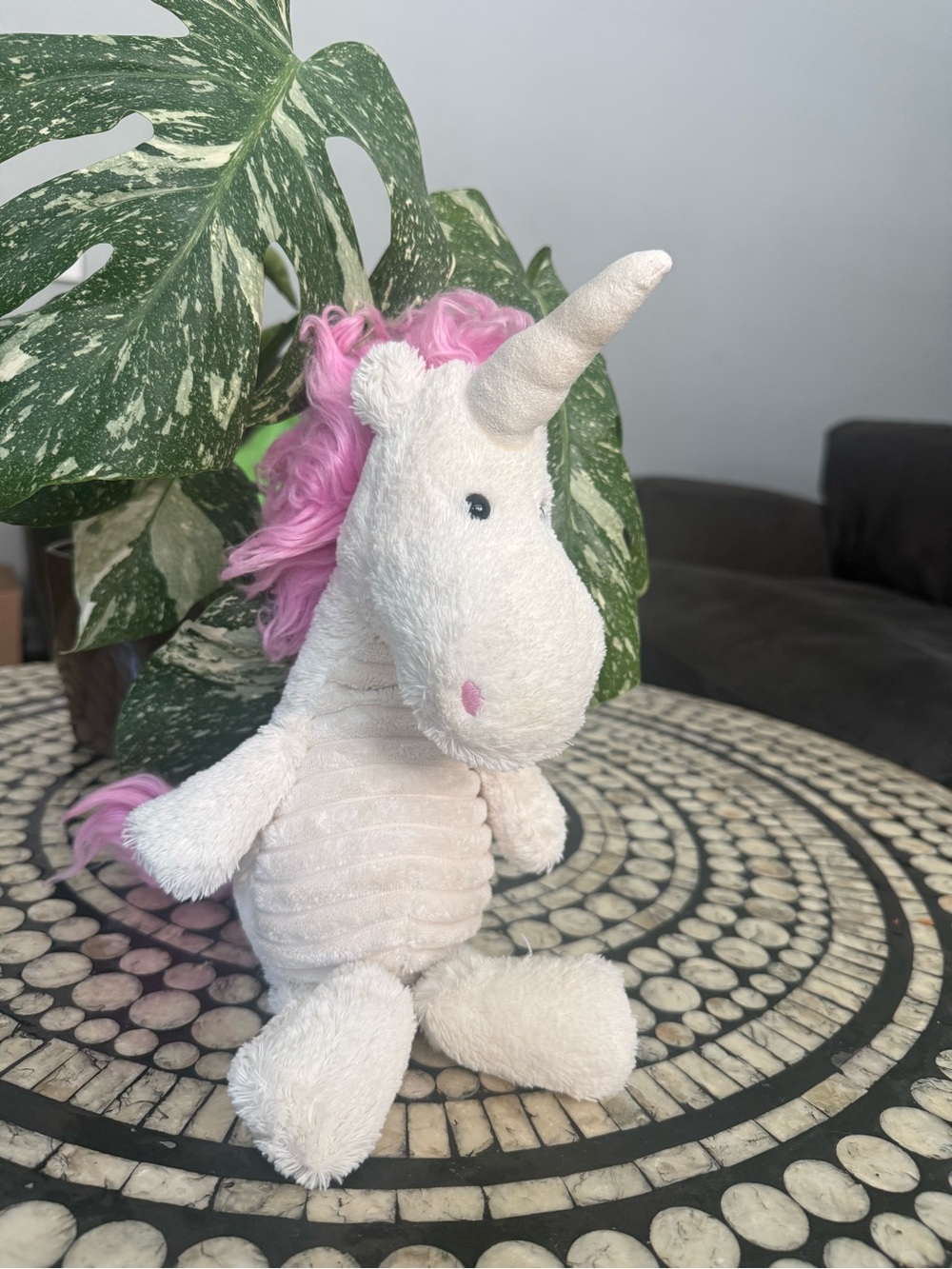 Retired Snagglebaggle Ursula Unicorn Jellycat